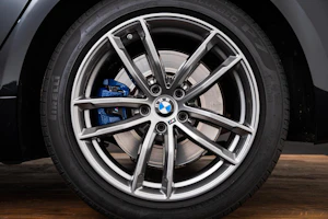  18 inch lichtmetalen wielen M Dubbelspaak (styling 662 M)* in Ferric Grey